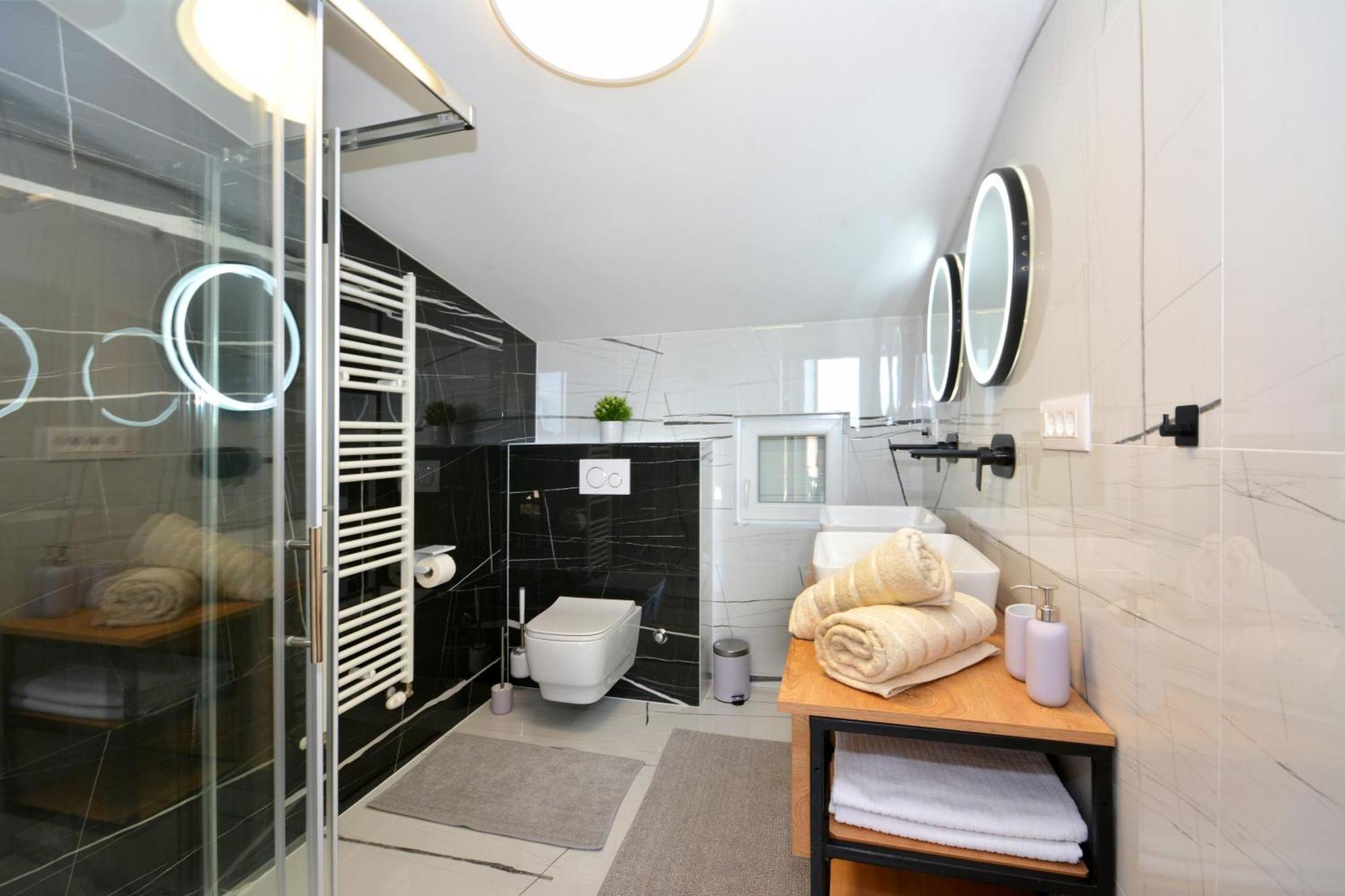 Apartments Radeljic Podstrana Exteriör bild